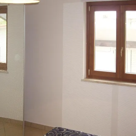 One-bedroom In Vibo Valentia Vv * Longbardi